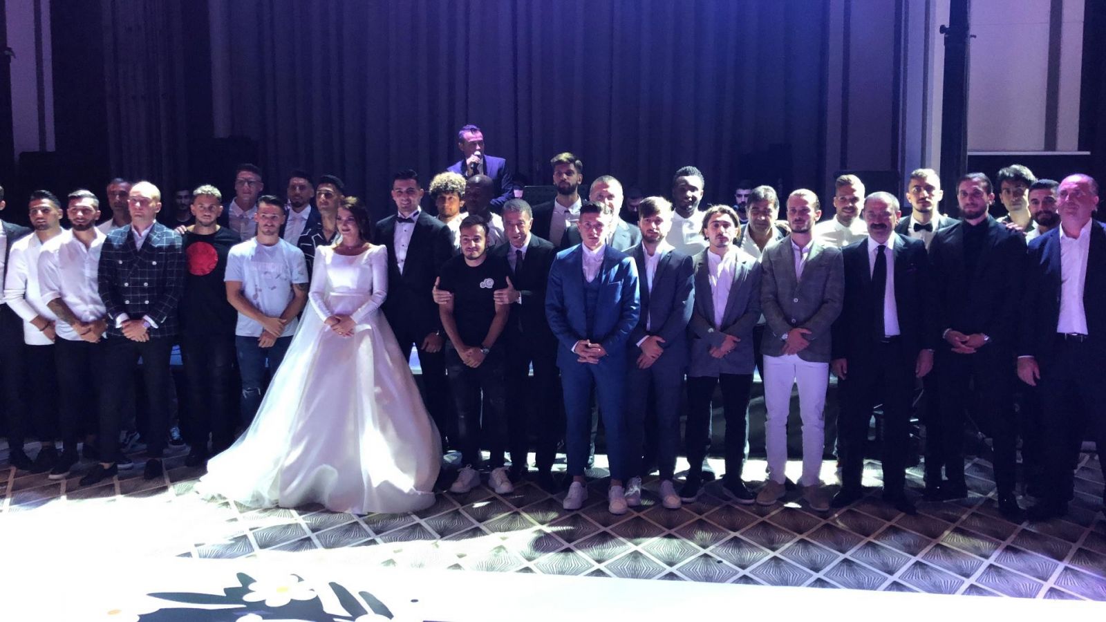 Trabzonsporlu Uğurcan Çakır evlendi